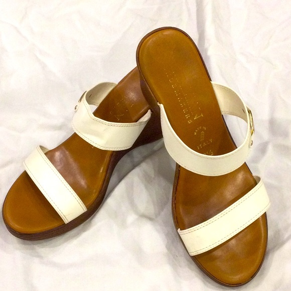 White Wedge Slide Heels Size 8.5 - Picture 2 of 8